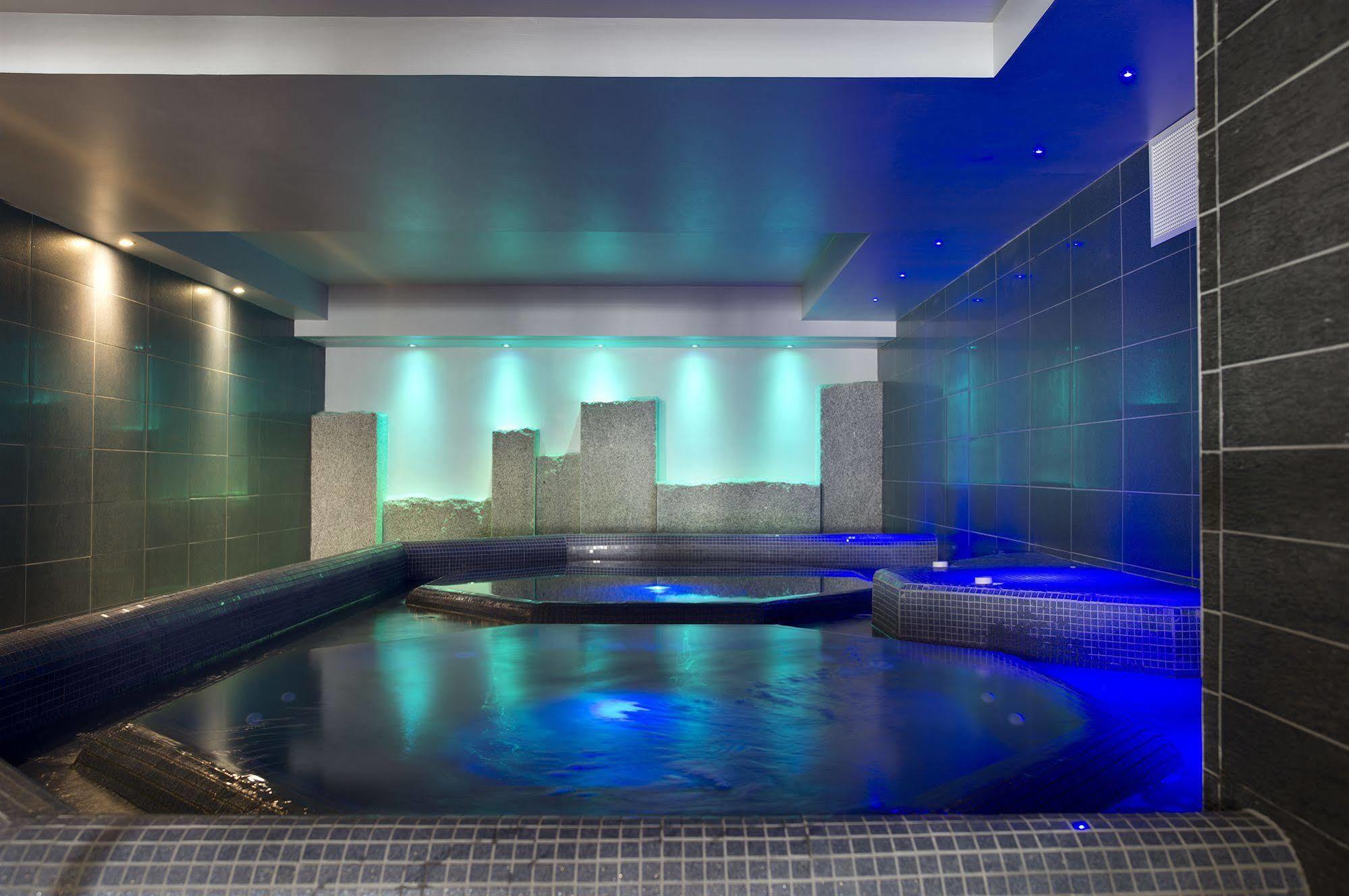 Cgh Residences & Spas Le Cristal De L'Alpe Alpe d'Huez Eksteriør billede